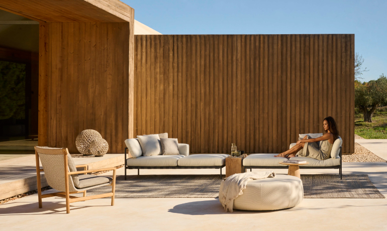 Tribù Amanu Kollektion auf moderner Terrasse